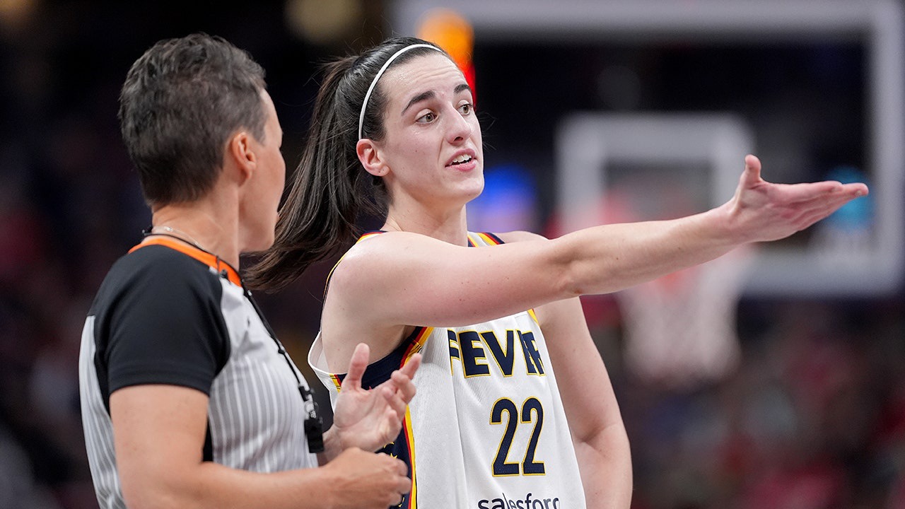 Caitlin Clark Just Made the WNBA Look RIDICULOUS